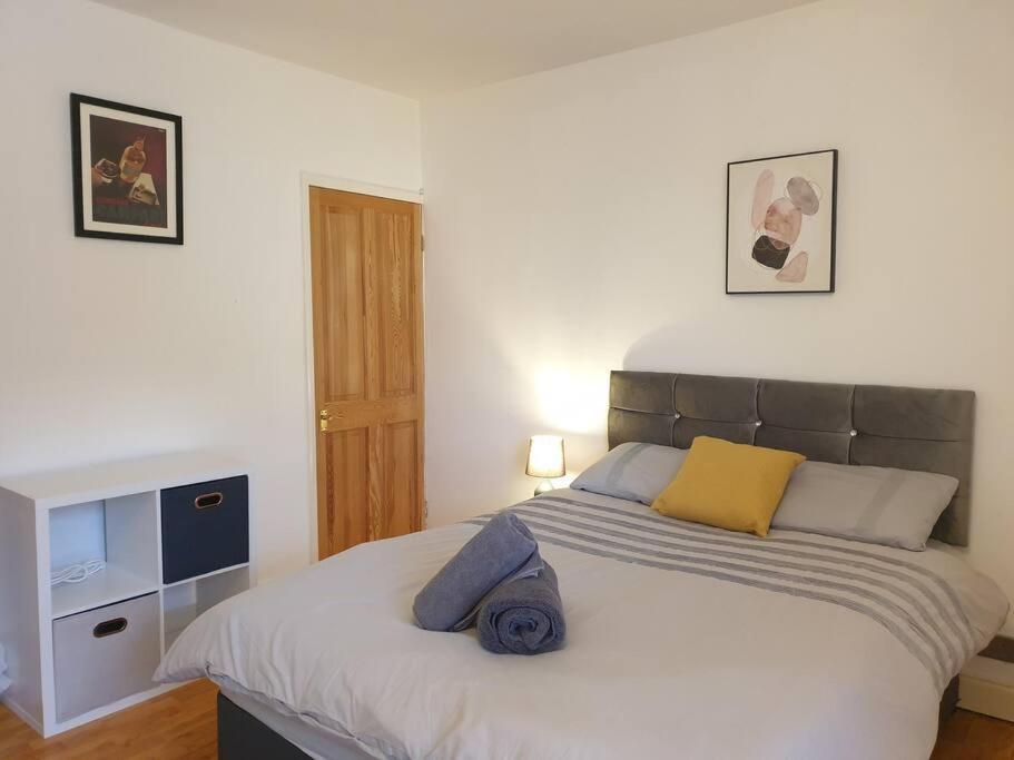 City Townhouse Close To Cafes And Restaurants 노리치 외부 사진